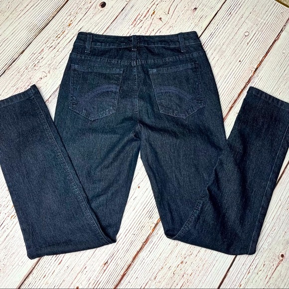 Gloria Vanderbilt Straight leg Jeans - Picture 3 of 8